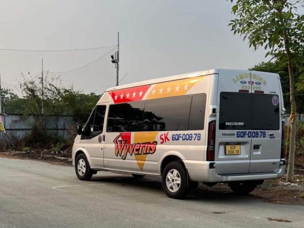 Cho thuê xe 16 chỗ Ford Transit